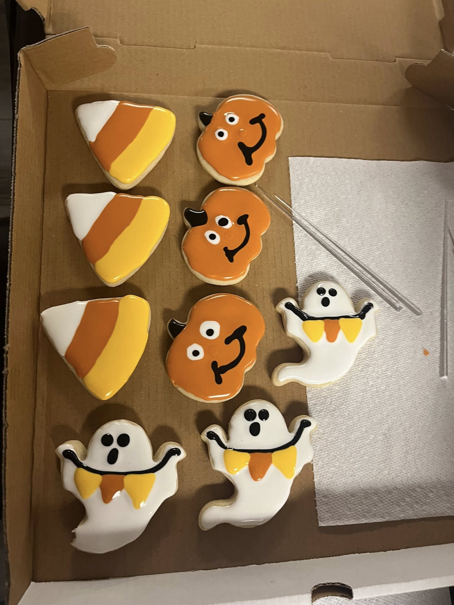 Life at The Gathering Hub means making room for festive moments like our Halloween Cookie Workshop.

It was a joy to see creativity and laughter fill the room as families and friends decorated spooky treats and shared a warm, welcoming local tradition together.